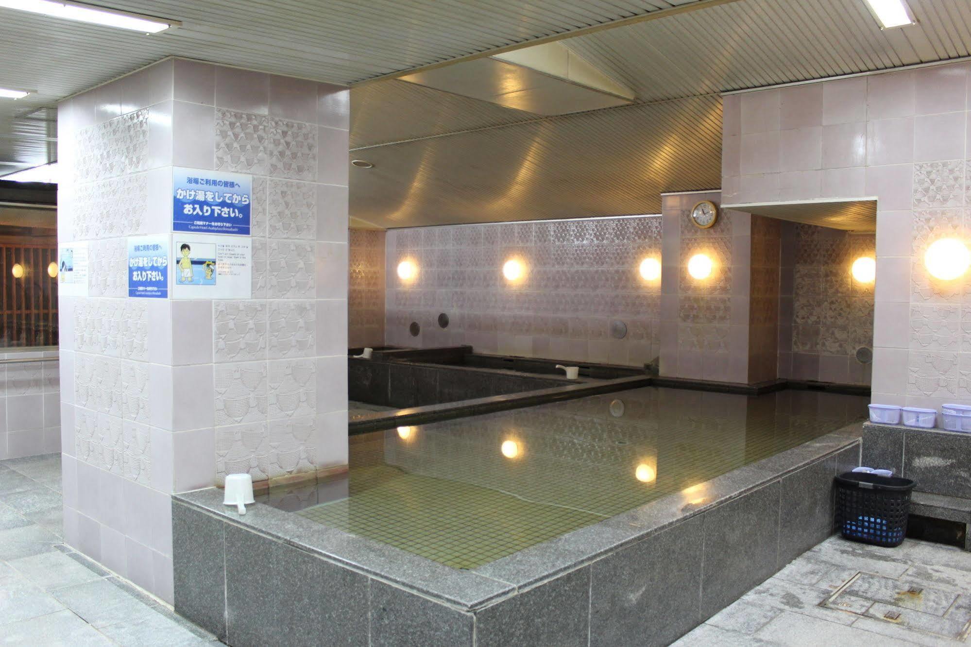 Capsule Hotel Asahi Plaza Shinsaibashi Osaka Luaran gambar