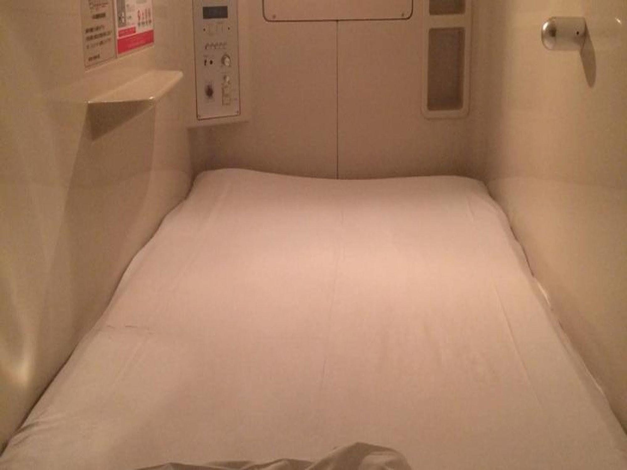 Capsule Hotel Asahi Plaza Shinsaibashi Osaka Luaran gambar