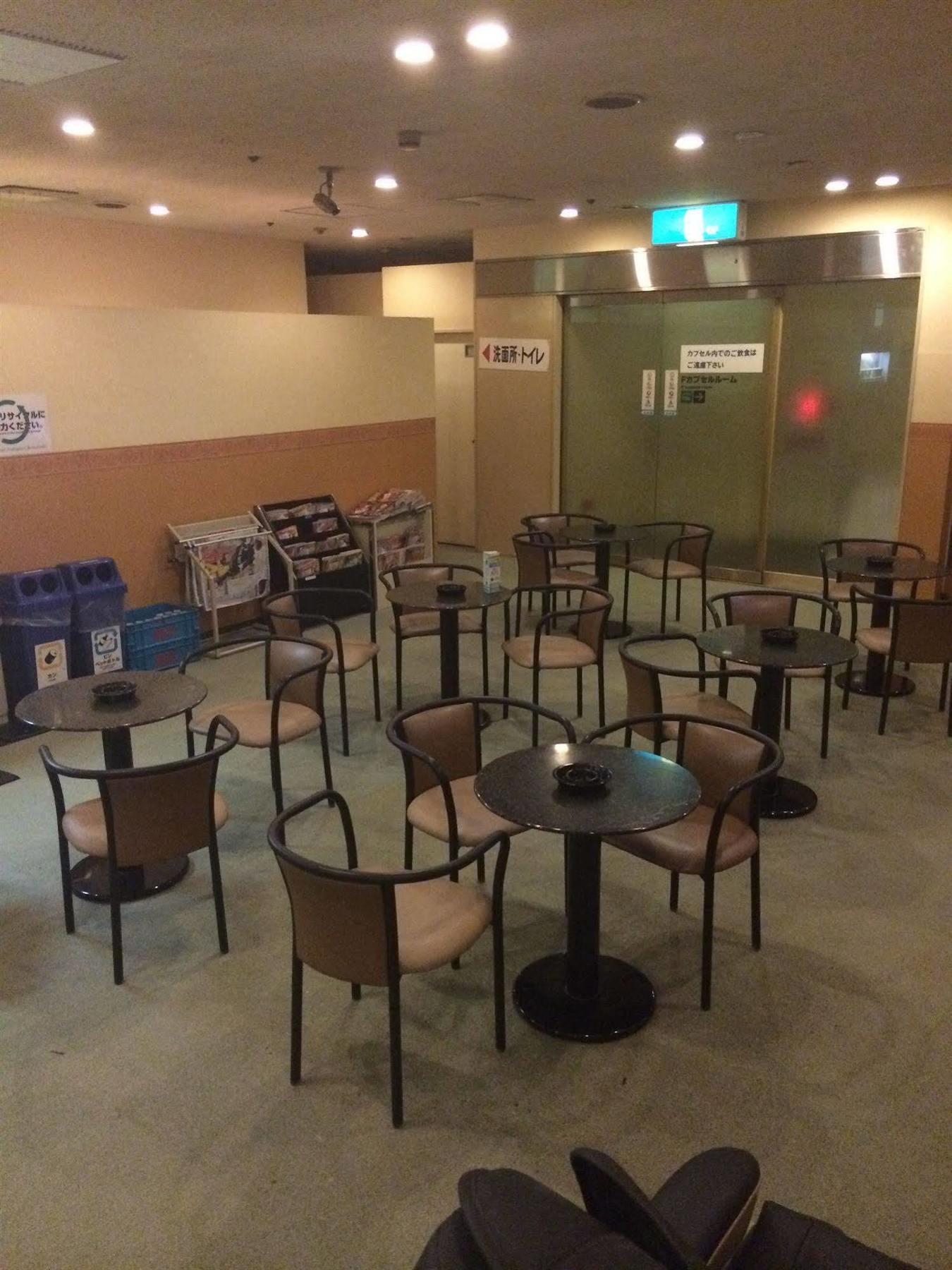 Capsule Hotel Asahi Plaza Shinsaibashi Osaka Luaran gambar
